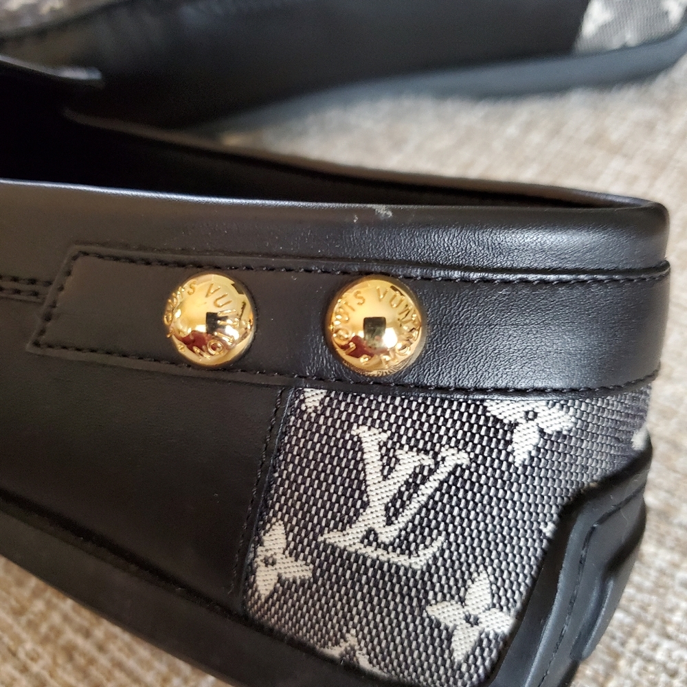 Louis Vuitton Monogram Loafers Authentic - Picture 9 of 13
